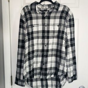 XL Express Black and White Flannel Button Down